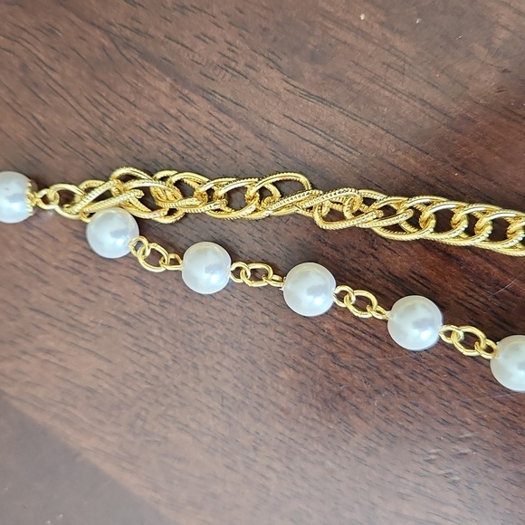 Necklace - Picture 4 of 5